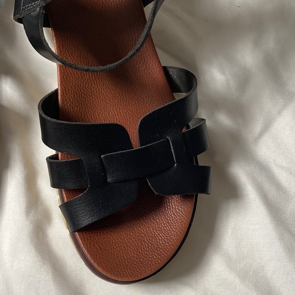 MIA Black and Brown Women's Sandals - Picture 5 of 16